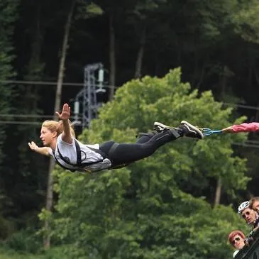 Saut à l'Élastique près de Lyon — saut à l'élastique à Pélussin