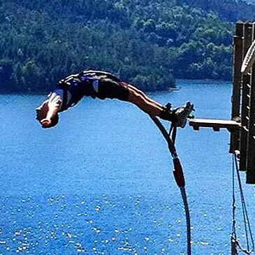 Saut à l’Elastique près de Strasbourg — saut à l'élastique à Badonviller