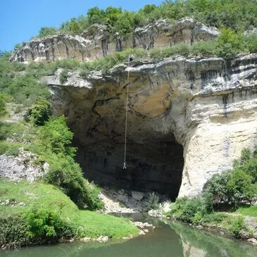Saut à l'élastique près de Toulouse — saut à l'élastique à Le Mas-d'Azil