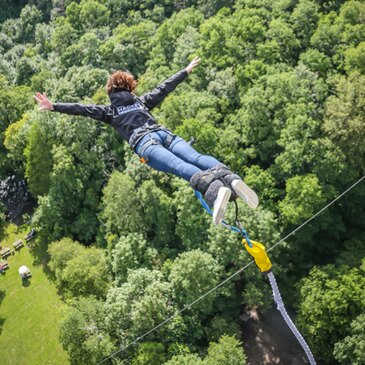 Saut à l’Élastique près du Havre — saut à l'élastique à Souleuvre-en-Bocage