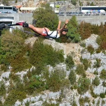 Weekend dans le Verdon - Saut à l'Elastique au Pont de l'Artuby — saut à l'élastique à Trigance